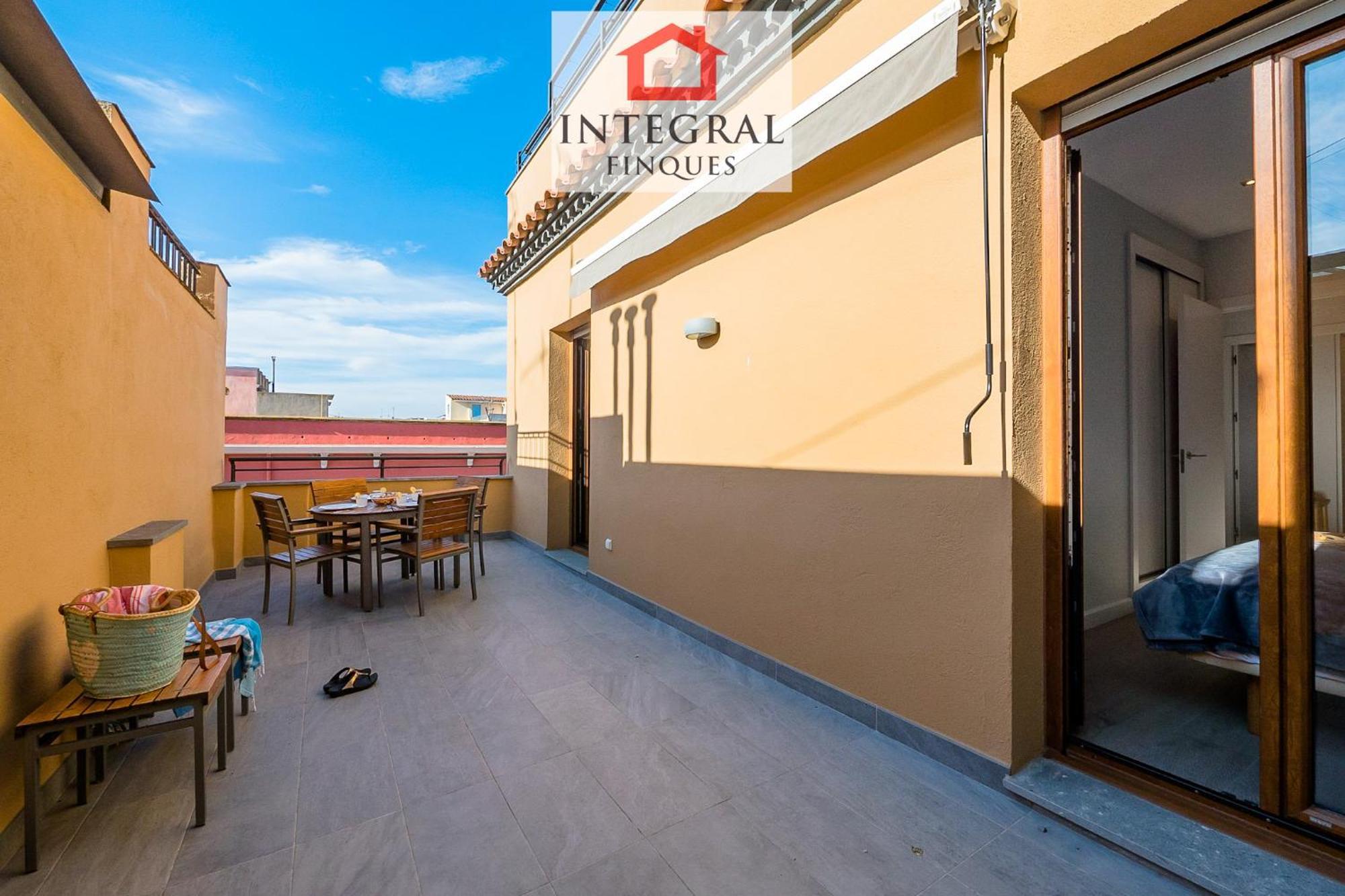 Luxe Apartment Palamos